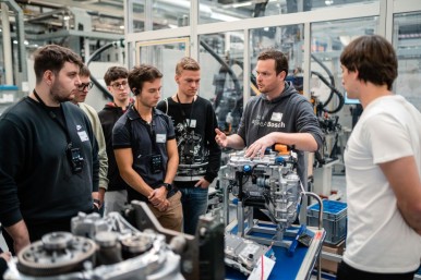 Jihlavský Bosch pozval vysokoškolské studenty na patnáctý ročník akce „High-Tech Day“