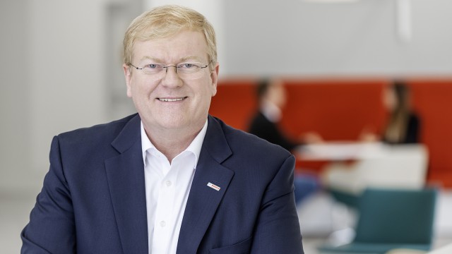 Dr. Stefan Hartung, member of the board  of management of Robert Bosch GmbH and chairman of the Mobility Solutions business sector, on electromobility at Bosch