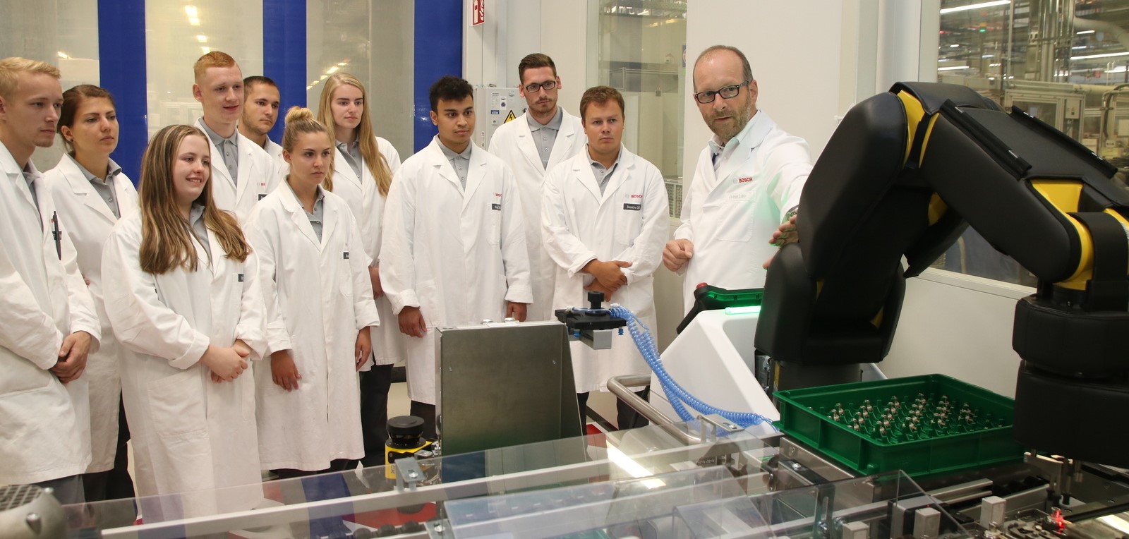 Bosch Seeks More Than 1 300 Apprentices In Germany Bosch Media