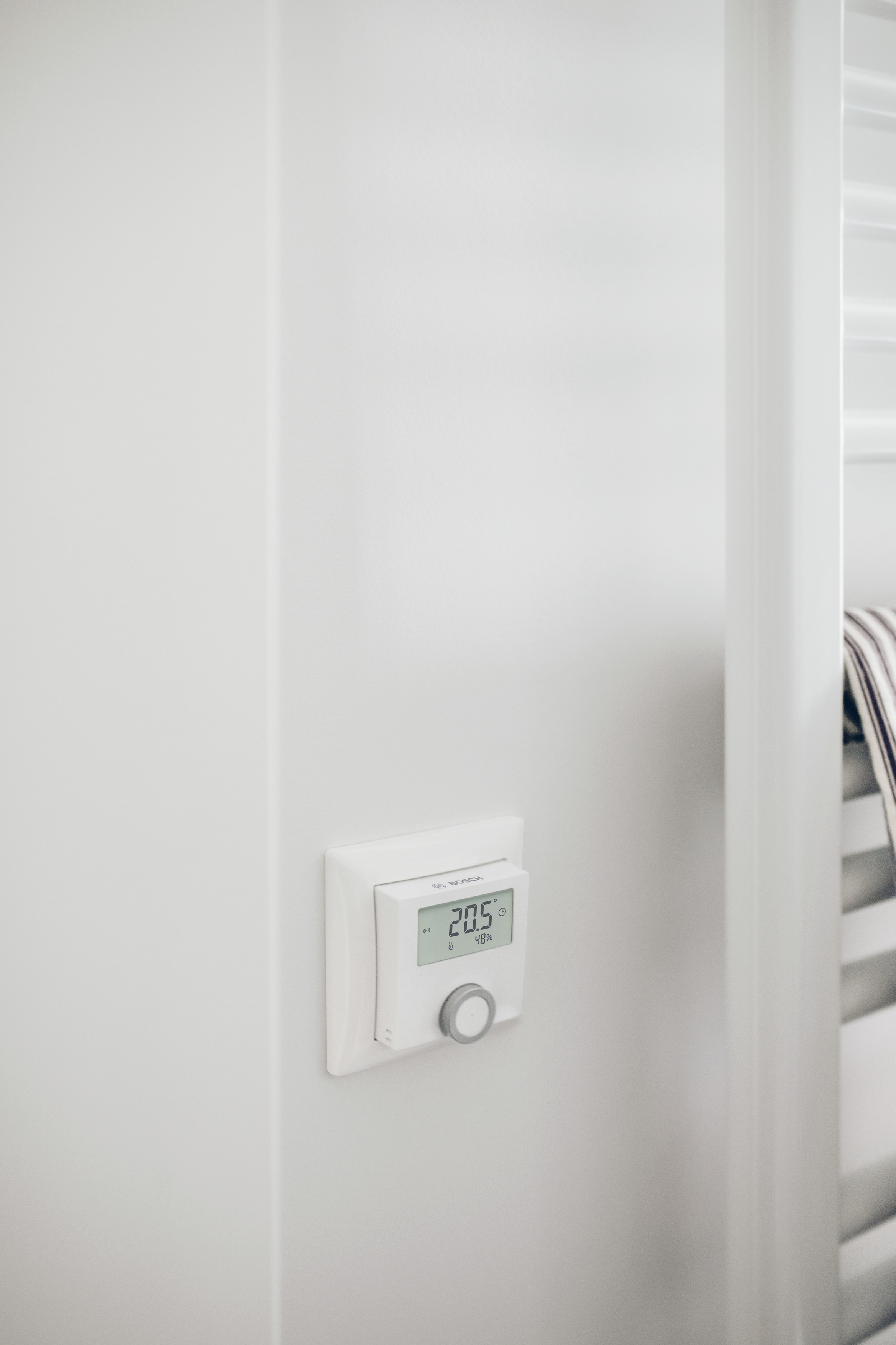 The Bosch Smart Home Room Thermostat - Bosch Media Service