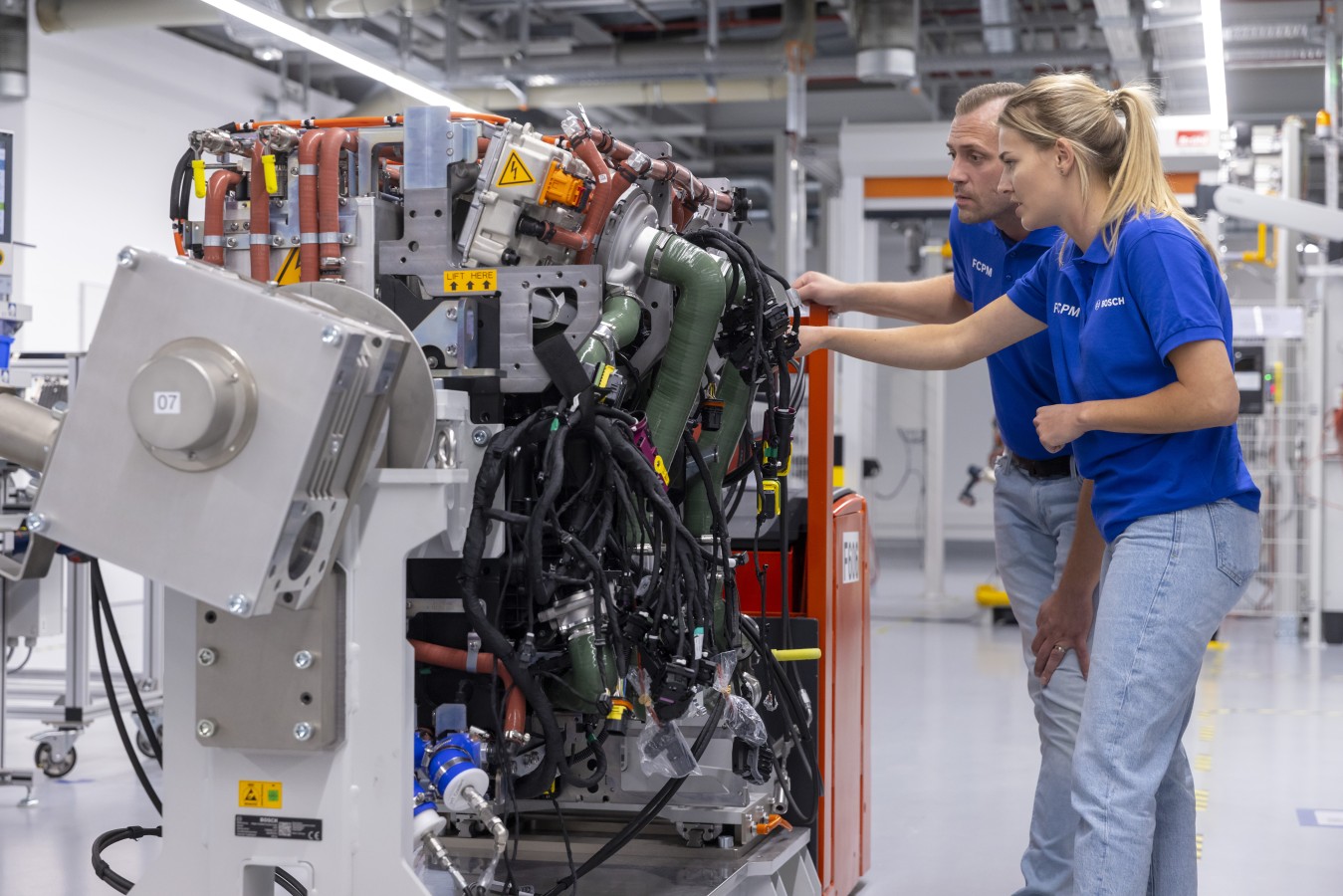 Into The Hydrogen Age: Bosch Starts Volume Production Of Its Fuel-cell ...