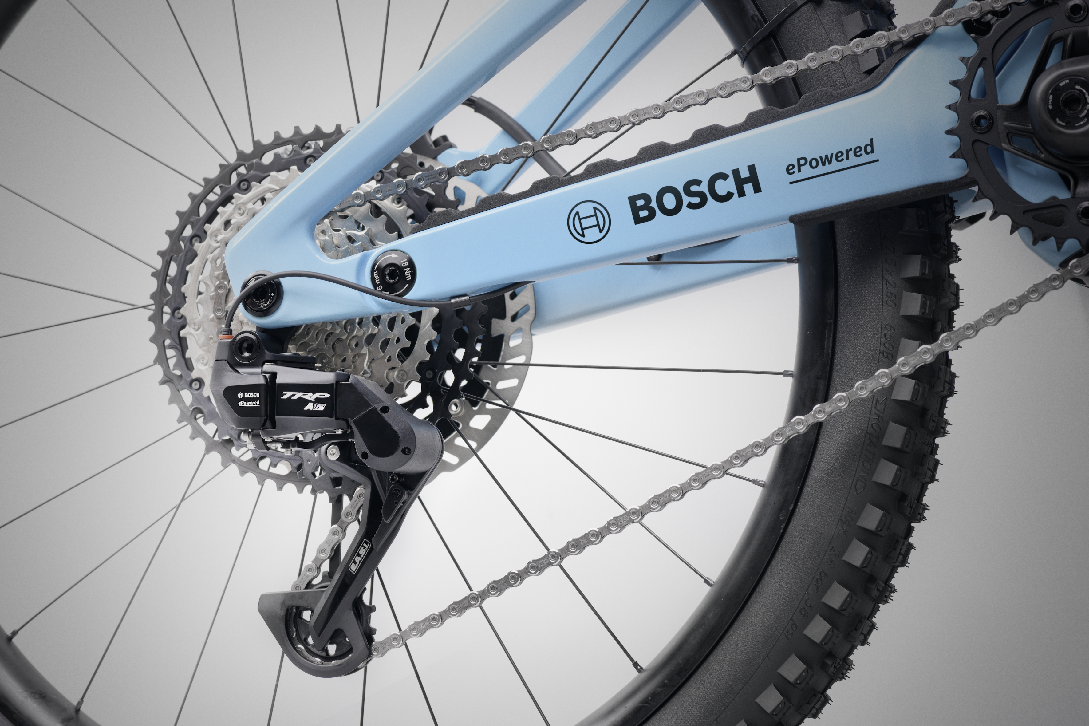 For sporty eBikers: automatic derailleur system now available in the smart system for the first time