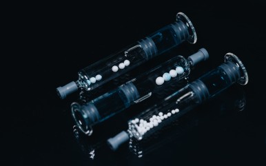 Dual-Chamber Syringes with Applyo Beads 