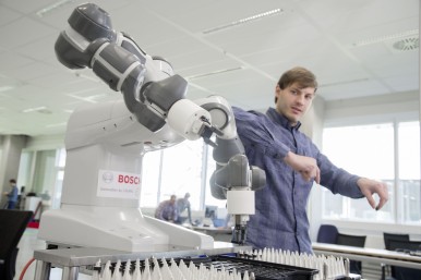 Good start to the year: Bosch improves sales in all business sectors and regions