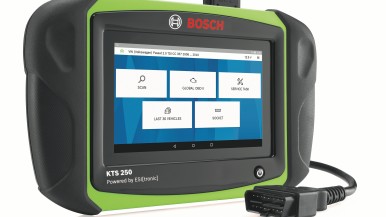 Nieuwe, compacte diagnosetester KTS 250 van Bosch voor mobiele en snelle stuurap ...