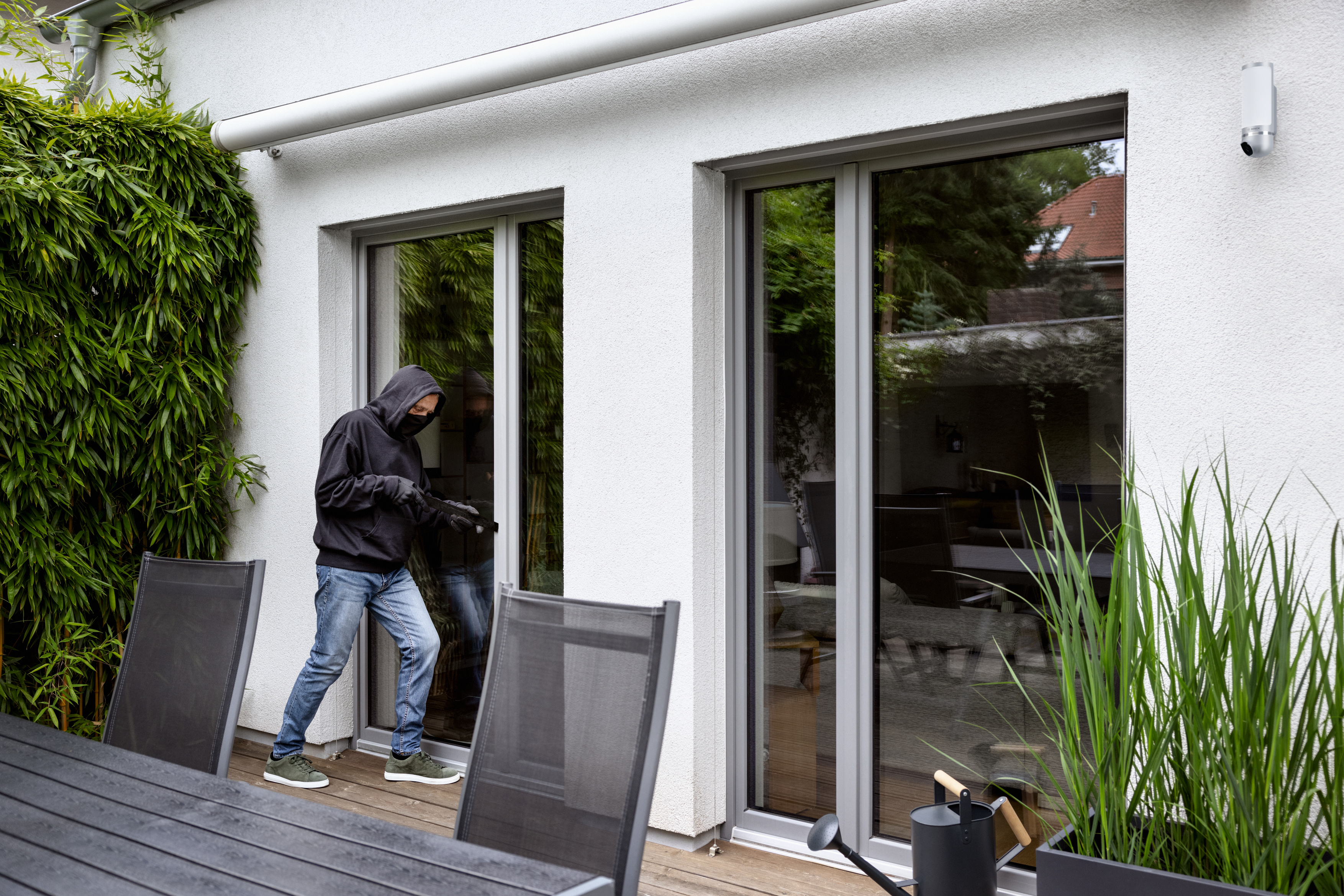 Bosch sales eyes outdoor